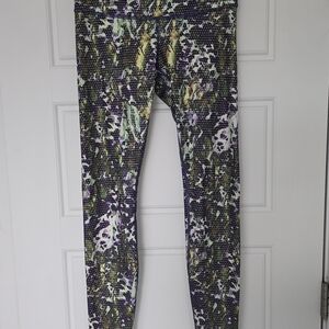lululemon athletica Multicolor Floral Dot Leggings - Purple, Green, White